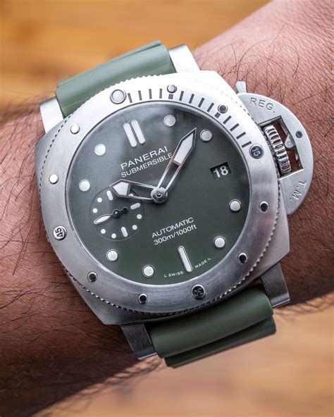 panerai submersible green strap|panerai submersible 42mm price.